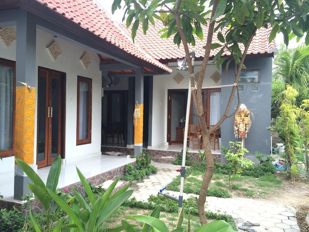 Linggy Homestay Нуса Лембонган Екстериор снимка