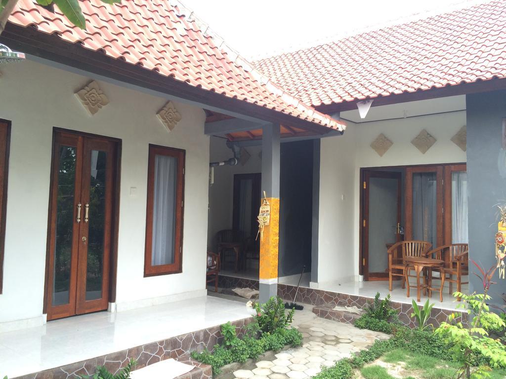 Linggy Homestay Нуса Лембонган Екстериор снимка